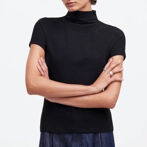NWT Madewell Black Short-Sleeve Mockneck Tee S Sold Out!